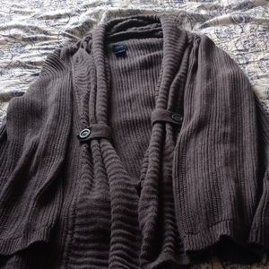 Izod sweater